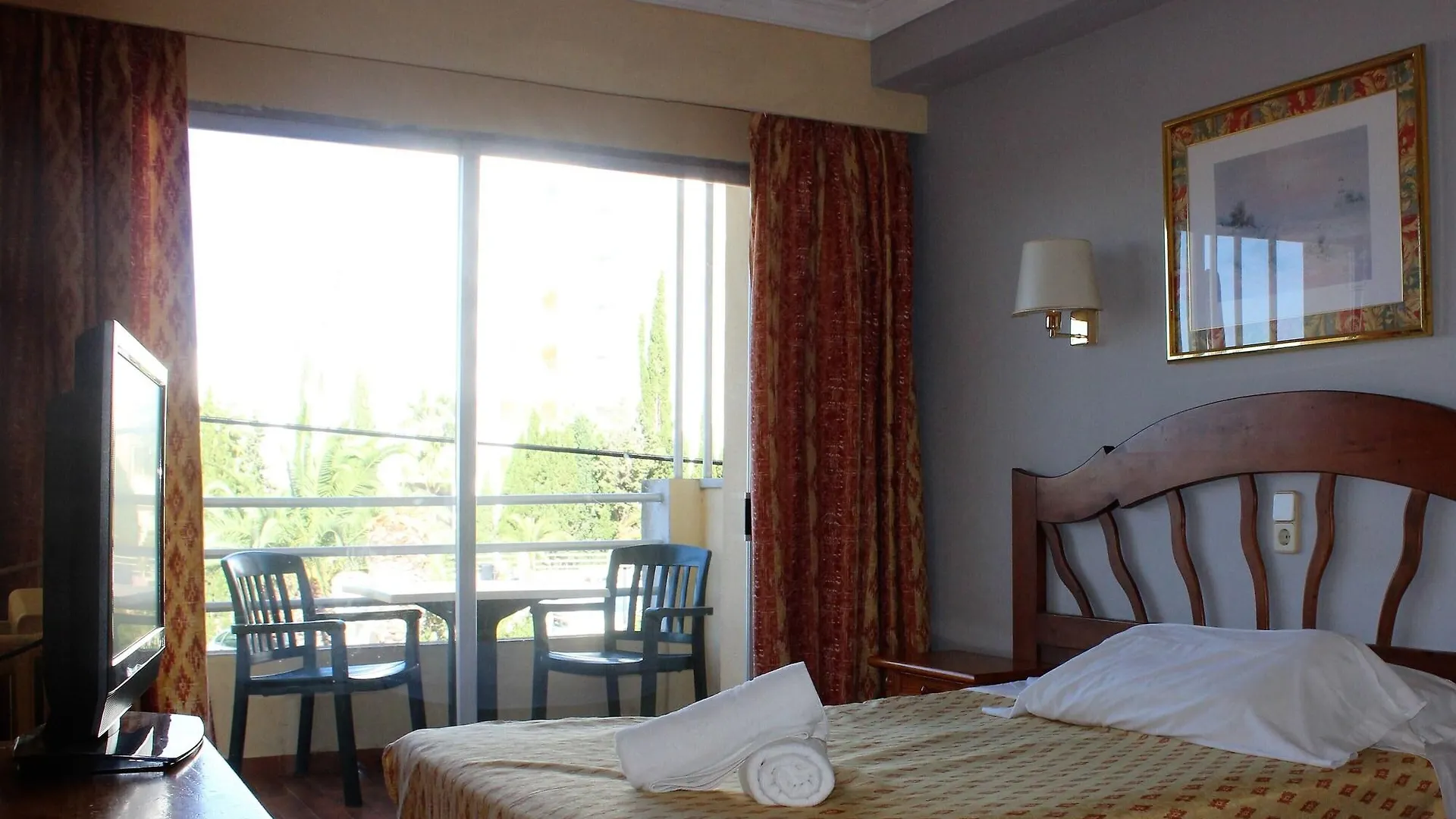 Bei Juan Mallorca Hostal S'Illot  Hostel