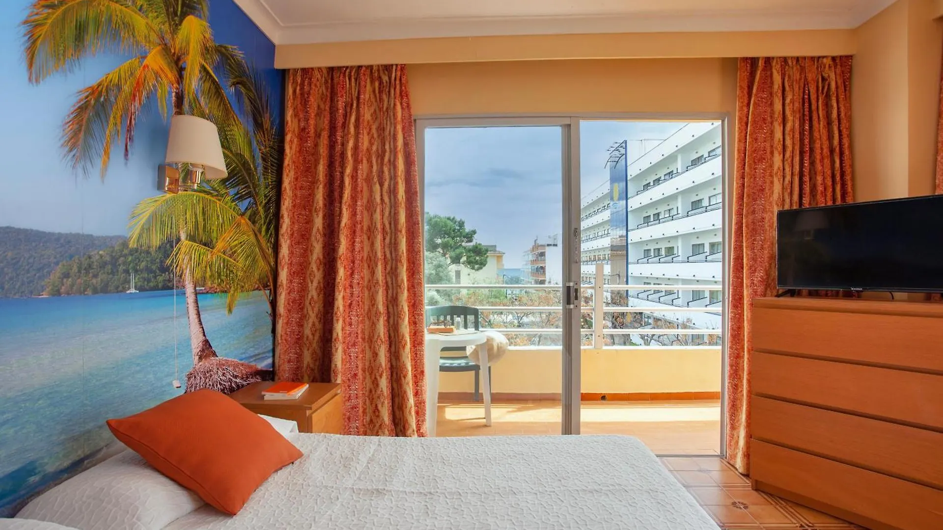 Bj Bei Juan Hostal S'Illot  0*, S'Illot (Mallorca) Spain