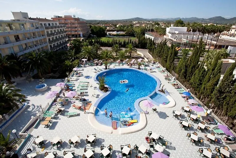 Bj Bei Juan Hostal S'Illot  España